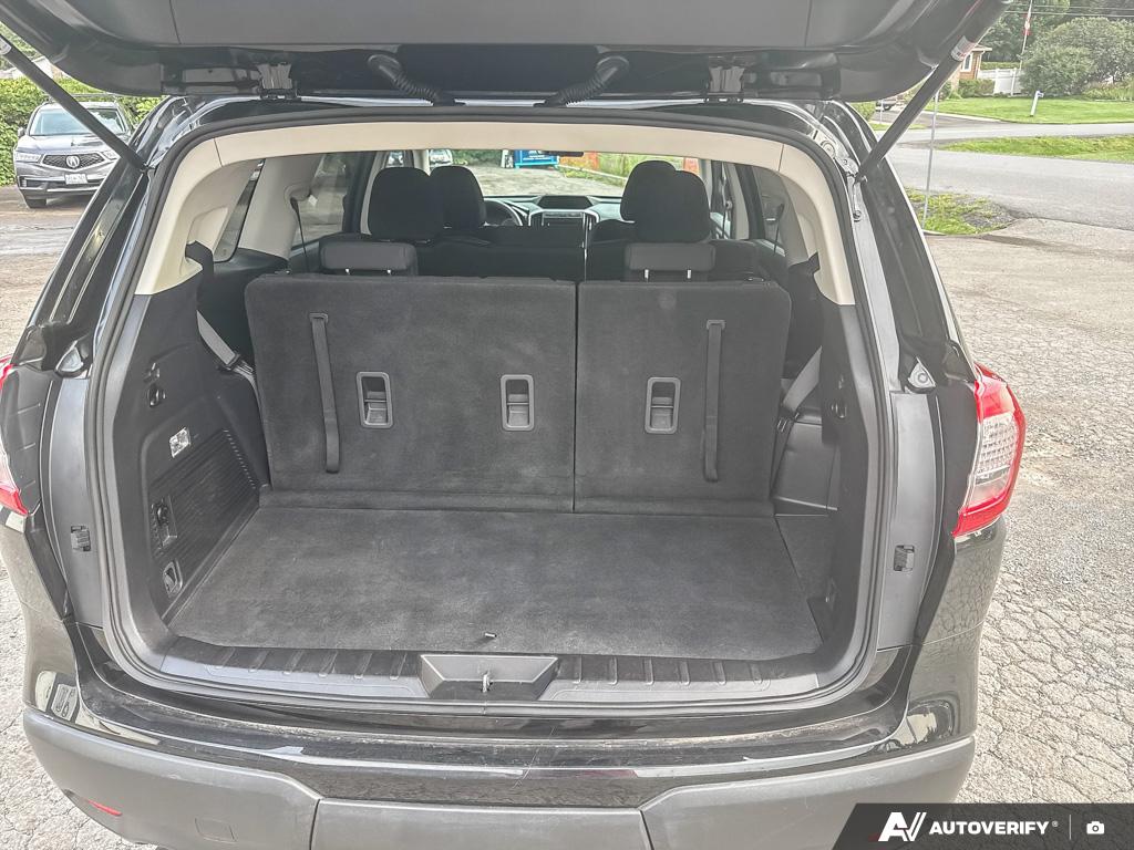 2022 Subaru Ascent — photo 12 of 25