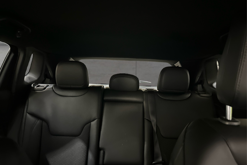 2026 Jeep Compass — photo 11 de 29