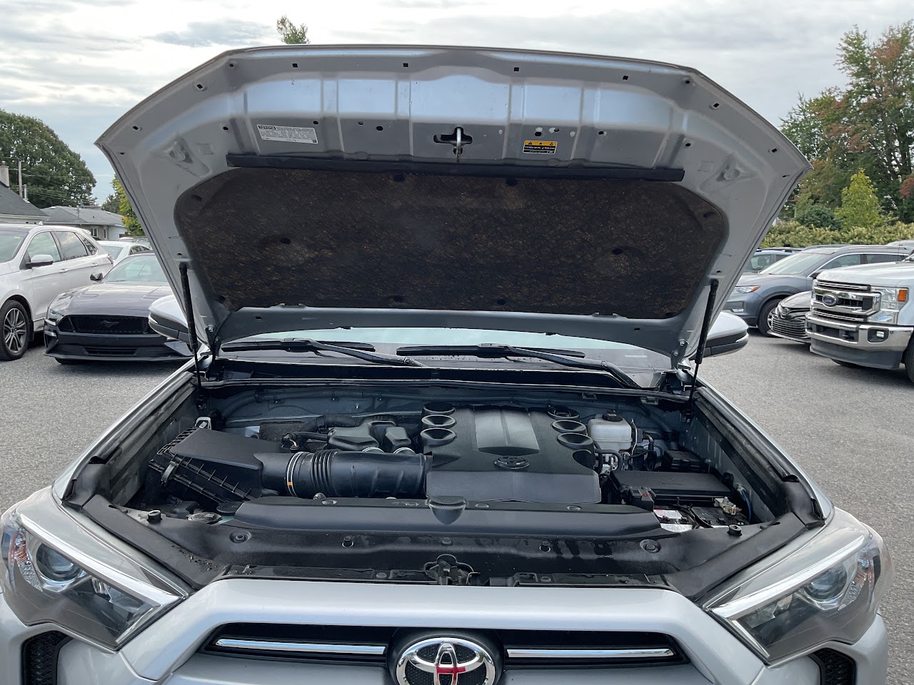 2024 Toyota 4RUNNER — photo 22 of 34