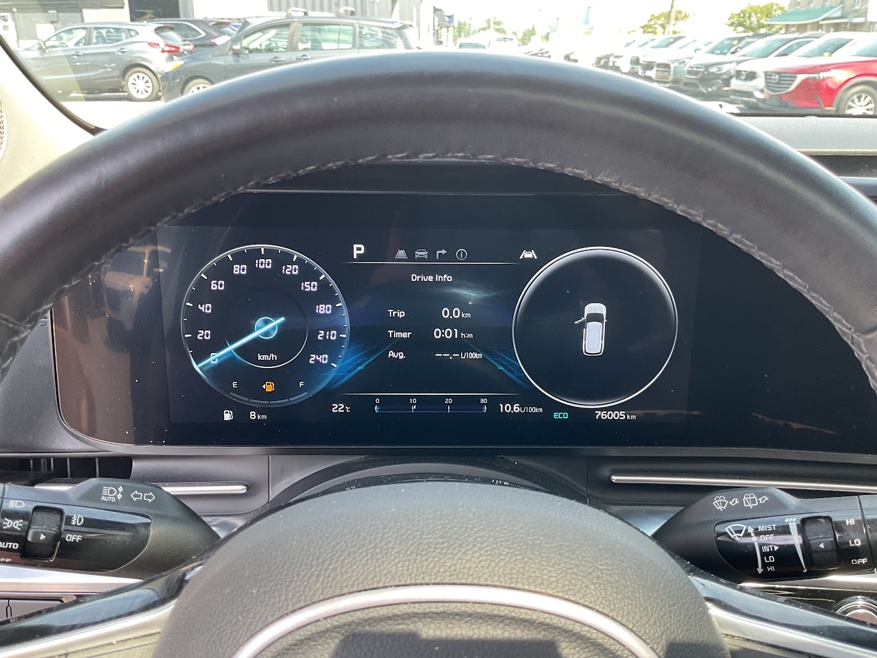 2024 Kia Carnival — photo 27 of 34