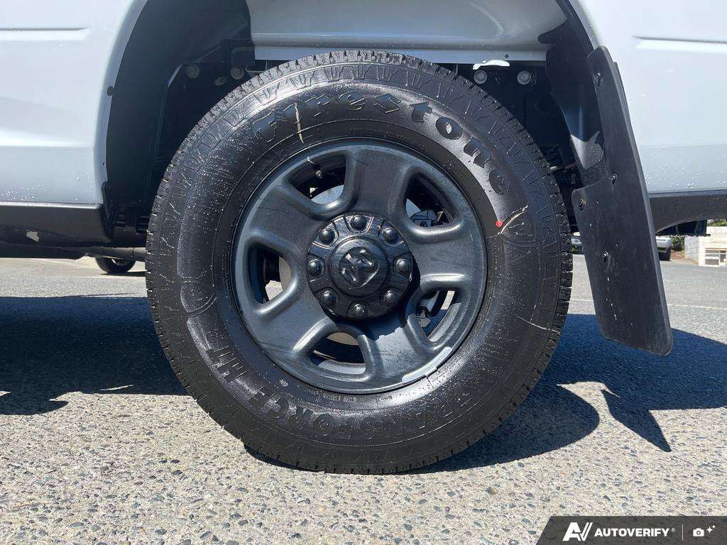 2026 Ram 3500 Crew Cab — photo 6 of 25