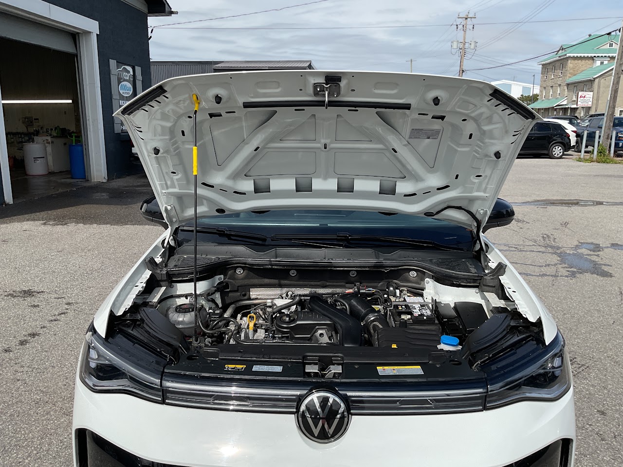 2026 Volkswagen Taos — photo 22 of 34