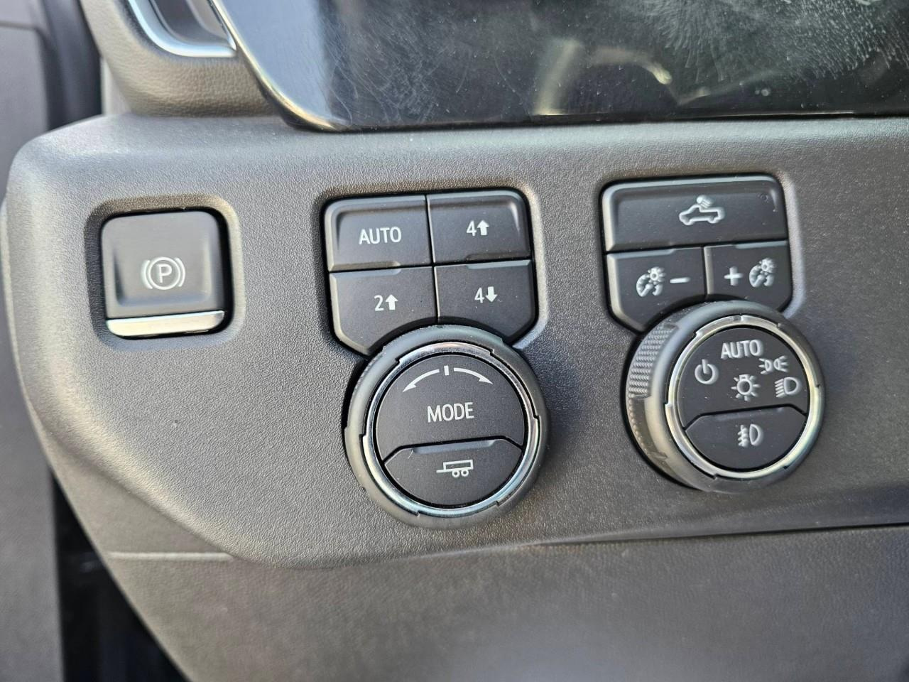 2024 Chevrolet Silverado 1500 — photo 15 of 20