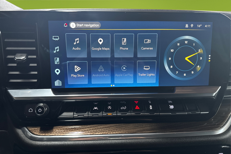 2025 Chevrolet Silverado 1500 — photo 26 of 35