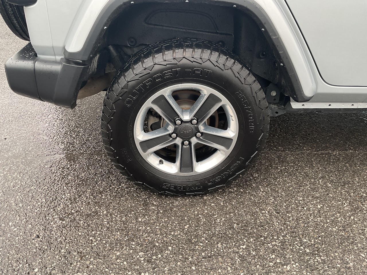 2023 Jeep Wrangler — photo 13 de 32