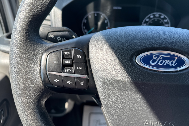 2025 Ford Transit Cargo Van — photo 21 de 27