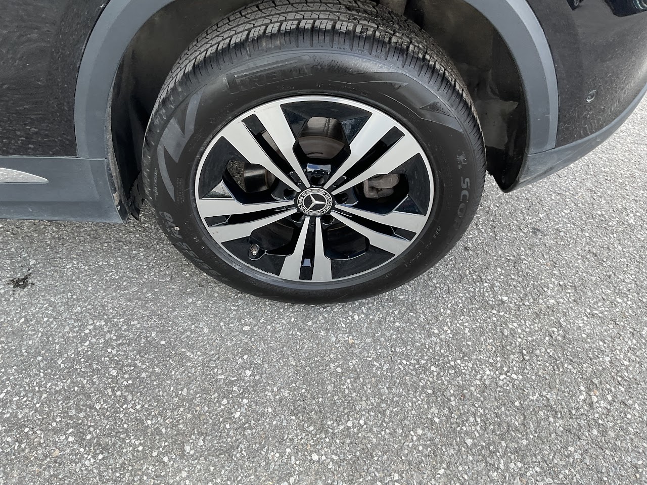 2026 Mercedes-Benz GLA — photo 12 of 34