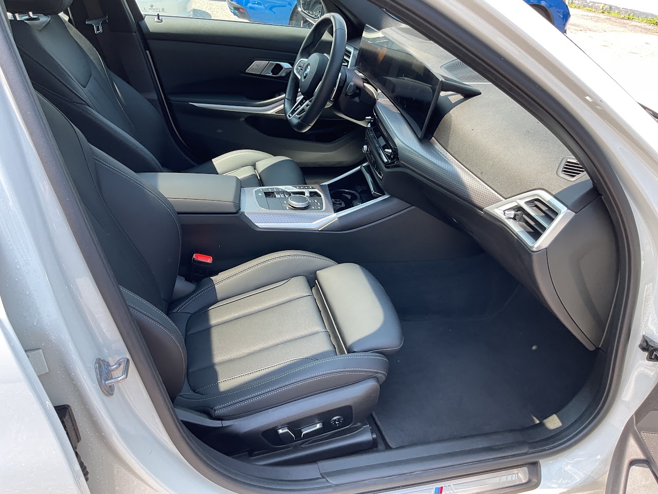 2025 BMW 3 Series — photo 20 de 34