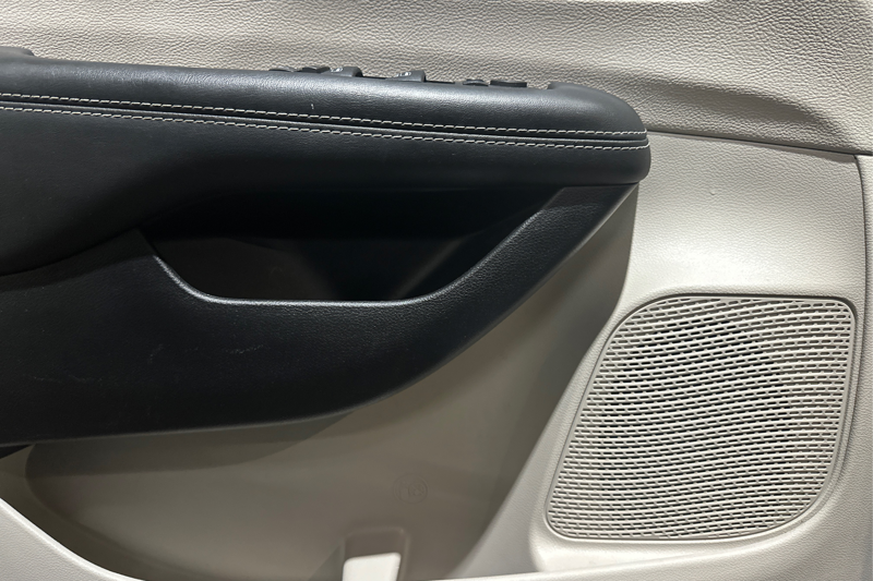 2023 Chrysler Pacifica — photo 33 of 33