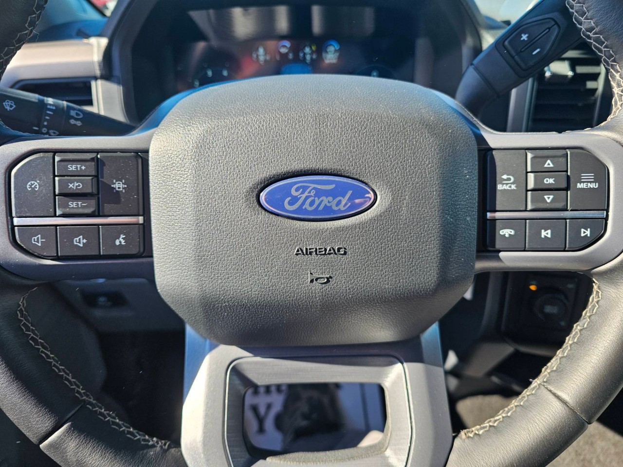2025 Ford F-150 — photo 13 of 23