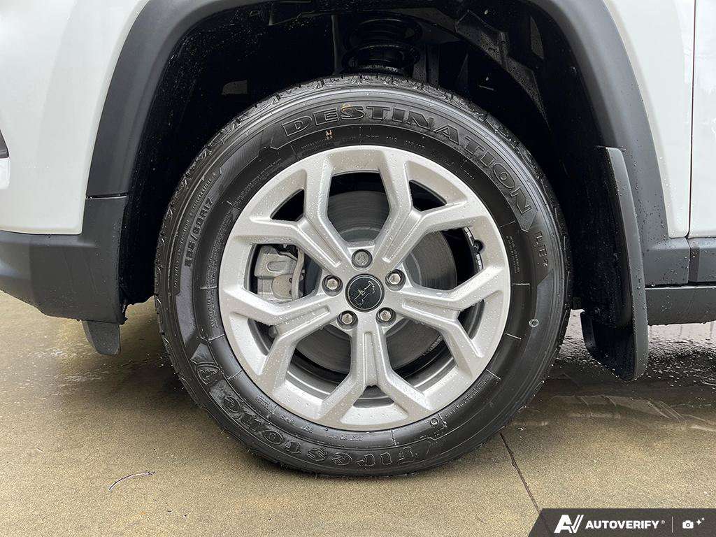 2025 Jeep Compass — photo 7 of 25