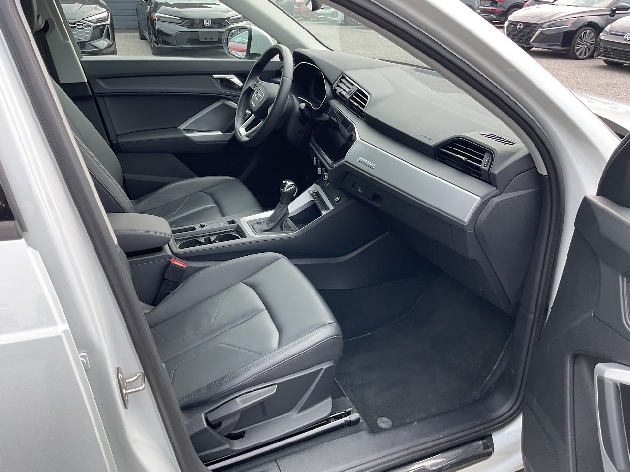 2025 Audi Q3 — photo 21 of 34