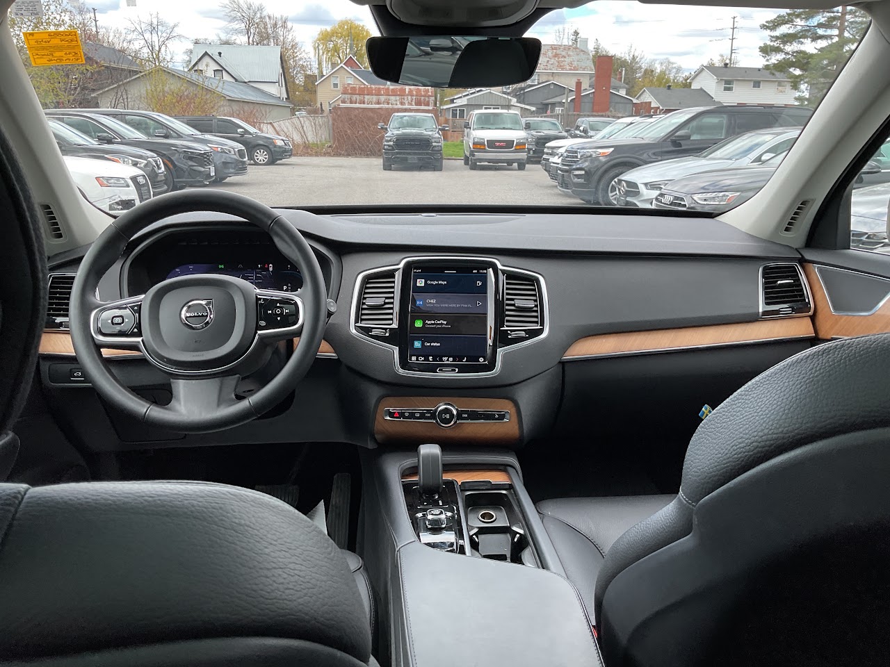 2024 Volvo XC90 — photo 24 of 34