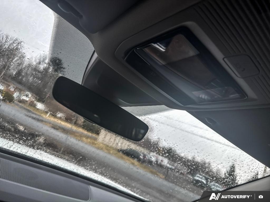 2024 Volkswagen Atlas — photo 21 of 25