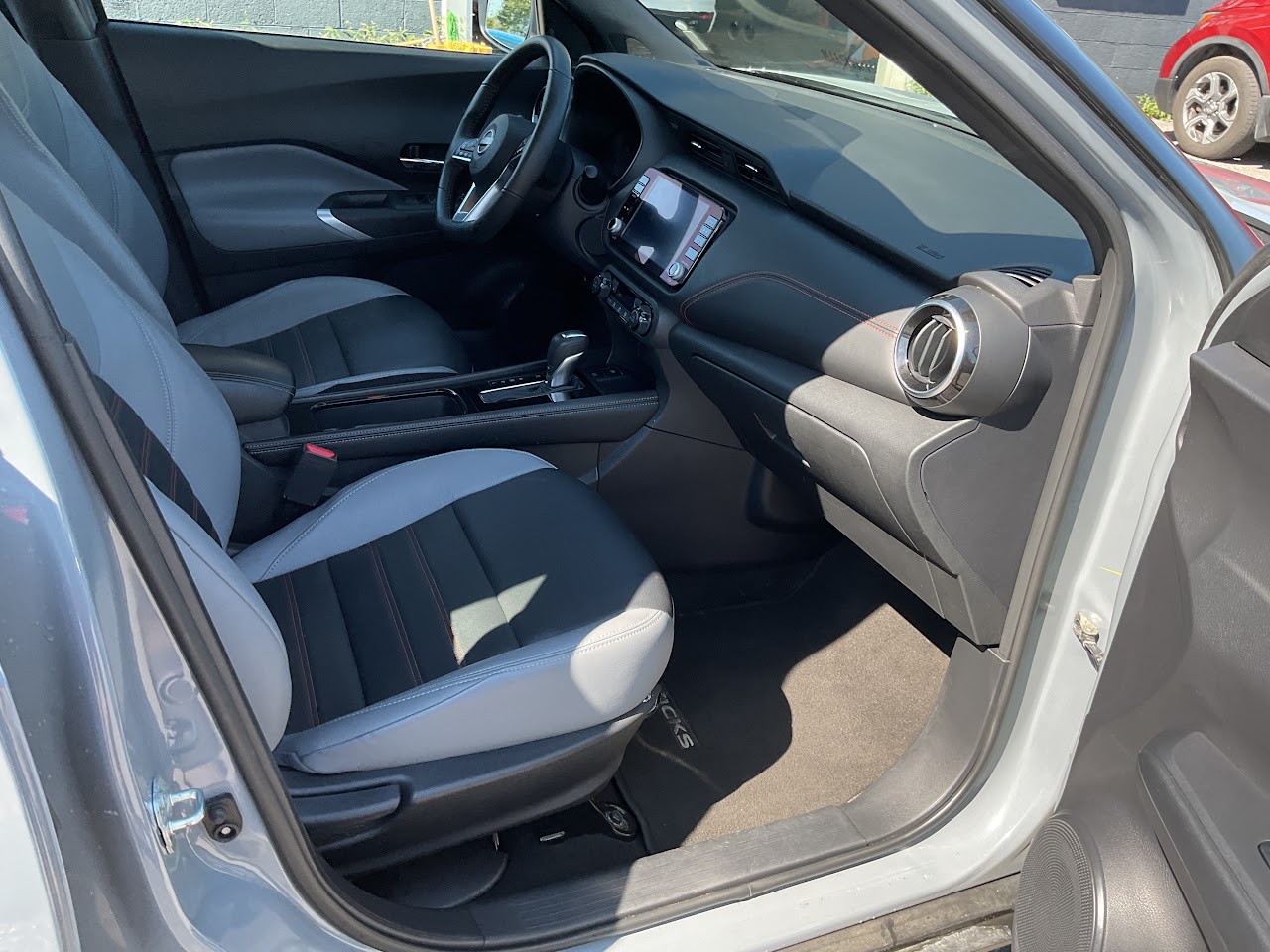 2024 Nissan Kicks — photo 21 of 34