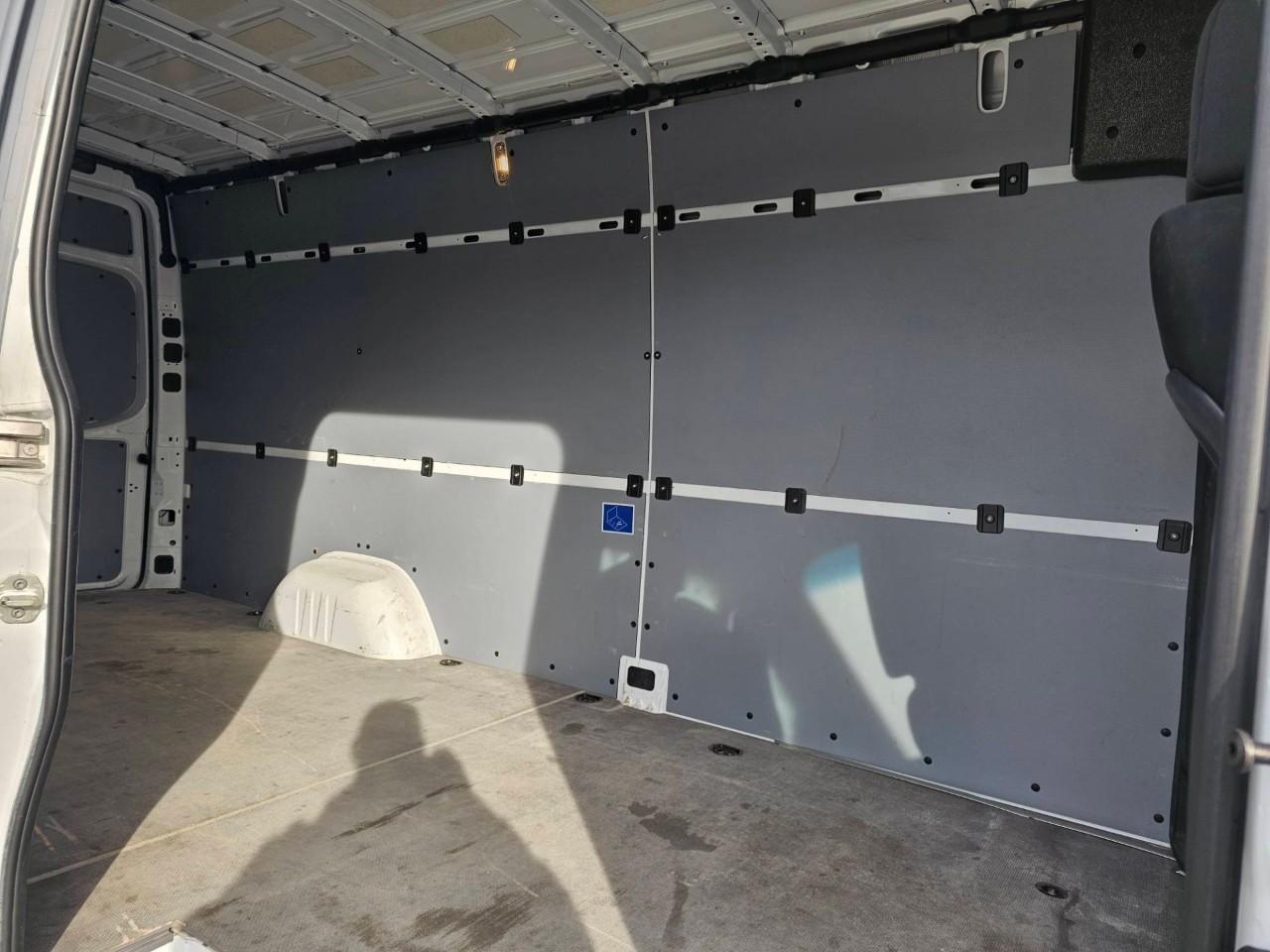 2025 Mercedes-Benz Sprinter Cargo Van — photo 16 of 18