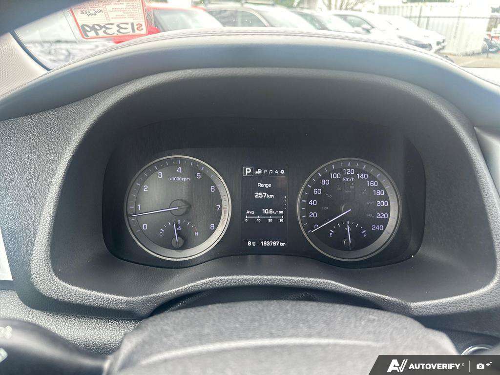 2016 Hyundai Tucson — photo 15 of 25
