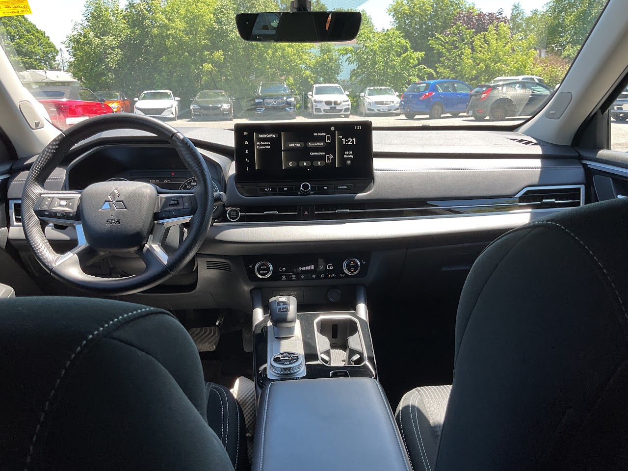 2025 Mitsubishi Outlander — photo 24 de 34