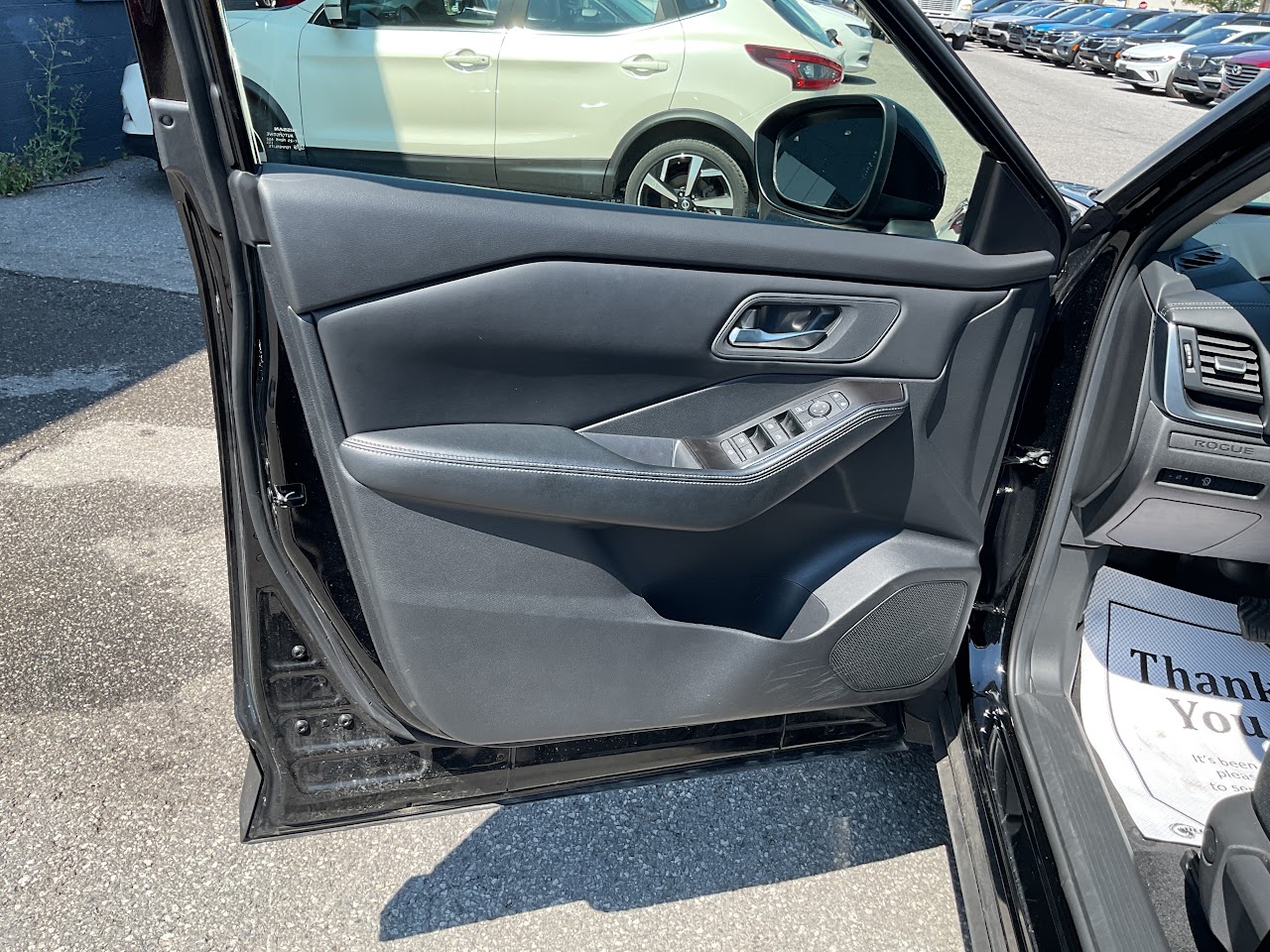 2026 Nissan Rogue — photo 29 of 33