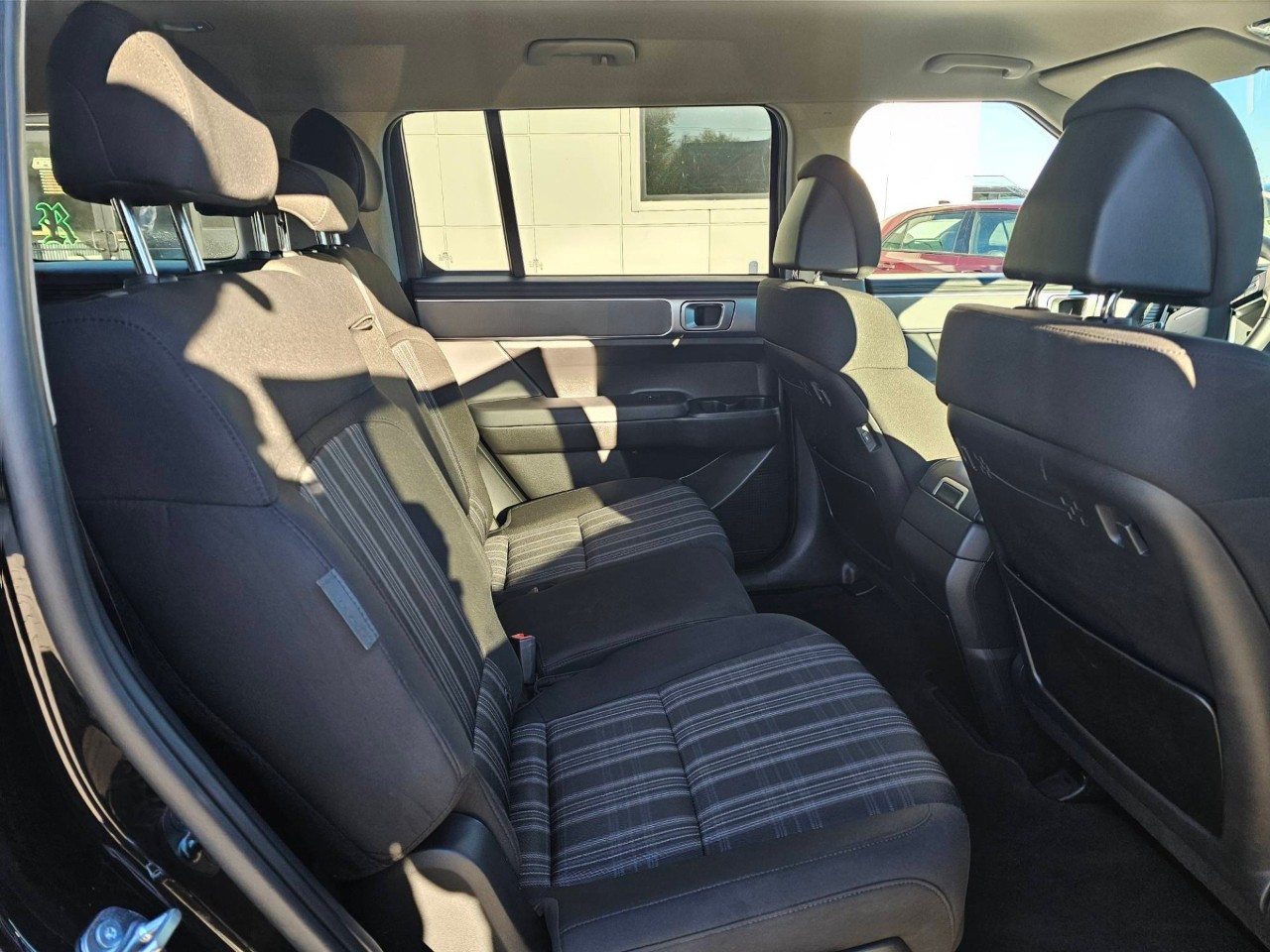 2026 Hyundai Santa Fe Hybrid — photo 23 of 25
