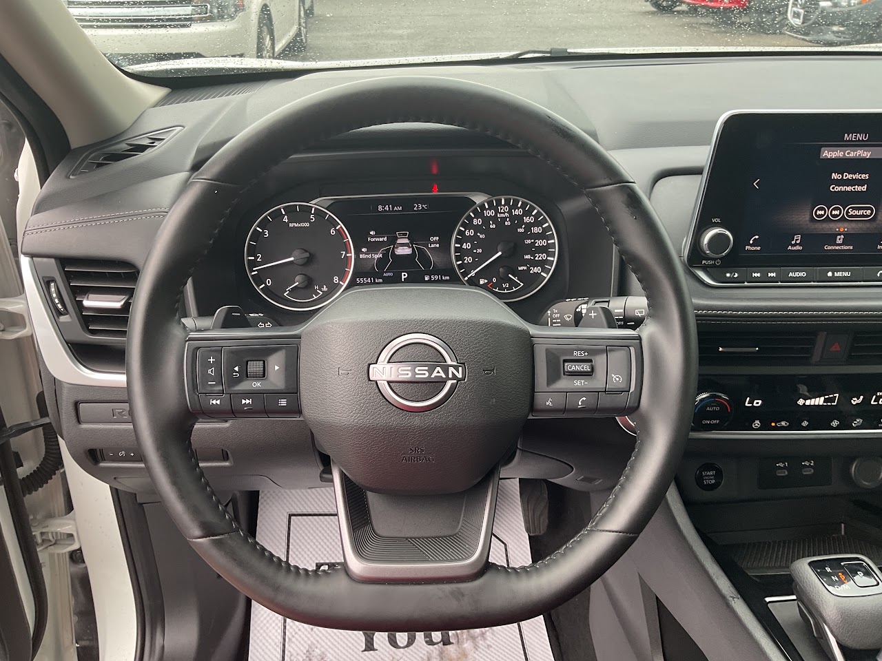 2025 Nissan Rogue — photo 23 of 34