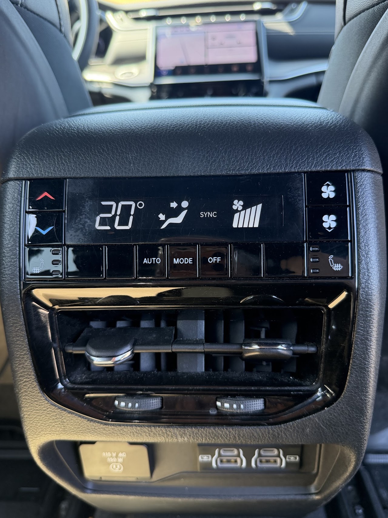 2024 Jeep Grand Cherokee — photo 49 de 67