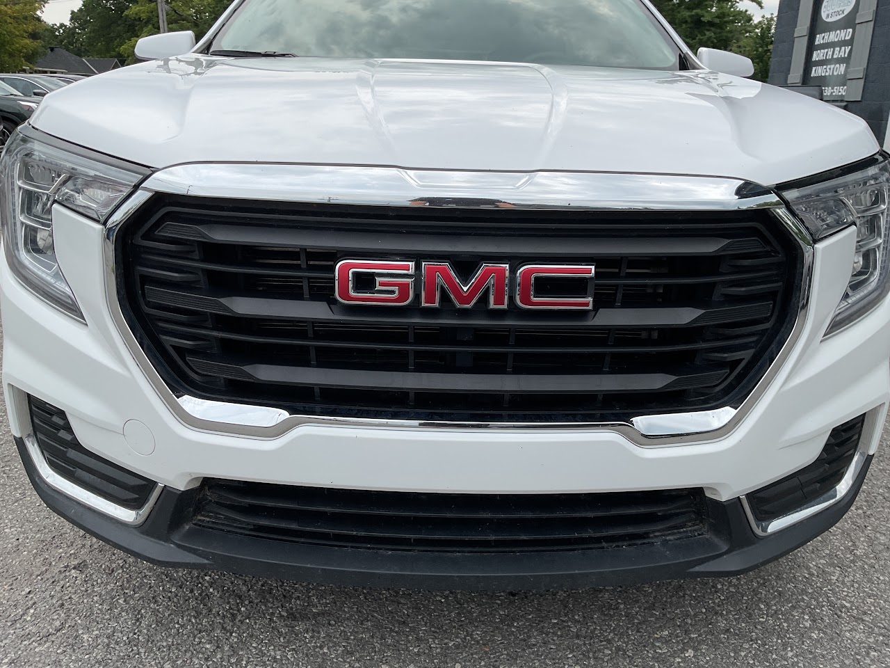 2024 GMC Terrain — photo 18 of 34