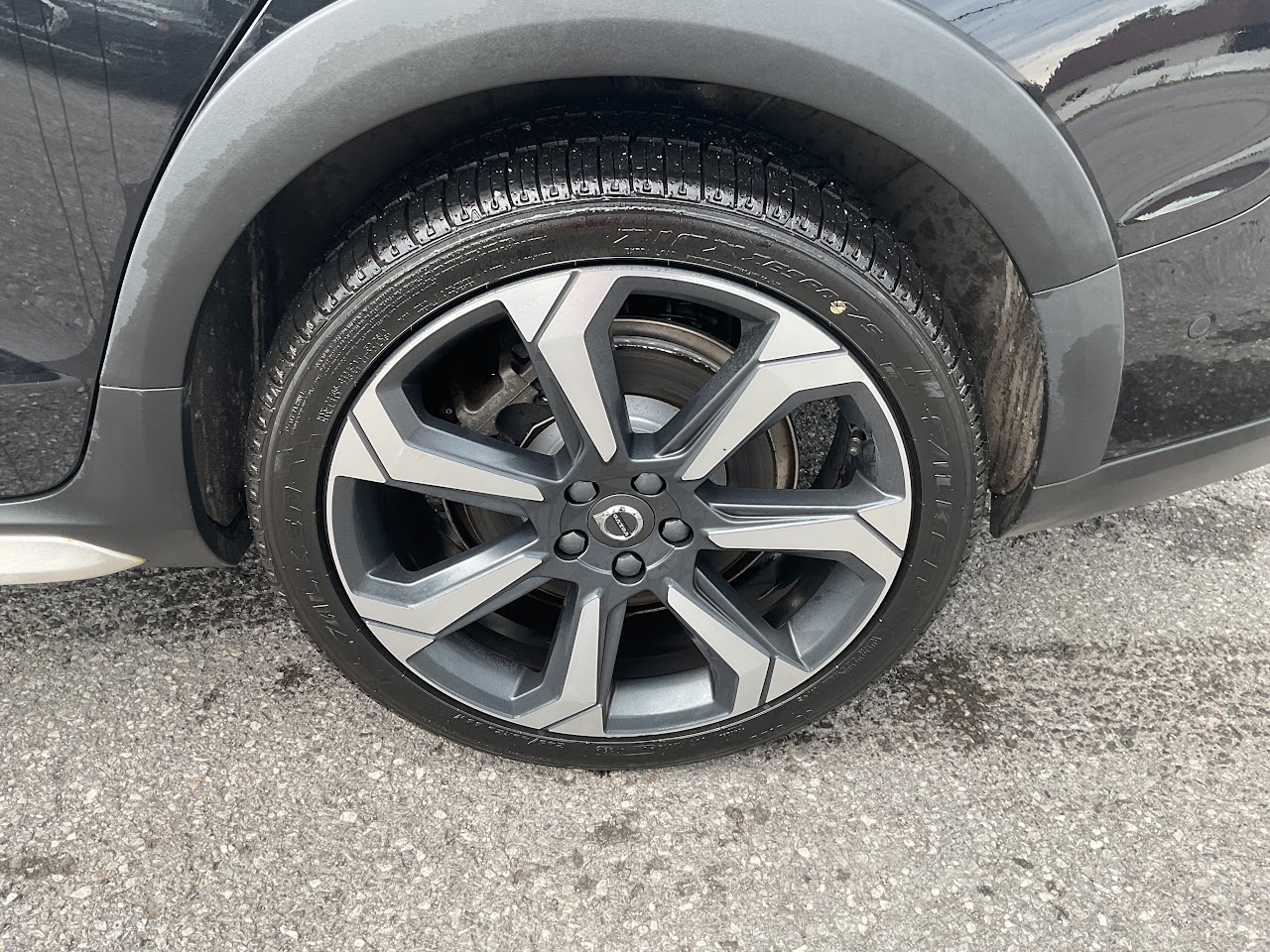 2024 Volvo V60 Cross Country — photo 11 de 34