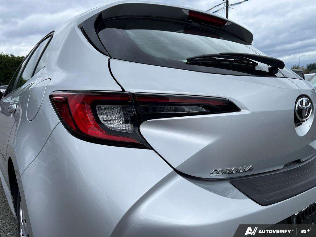2023 Toyota Corolla Hatchback — photo 11 of 25