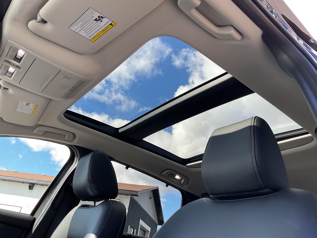 2025 Mazda CX-70 — photo 30 of 34