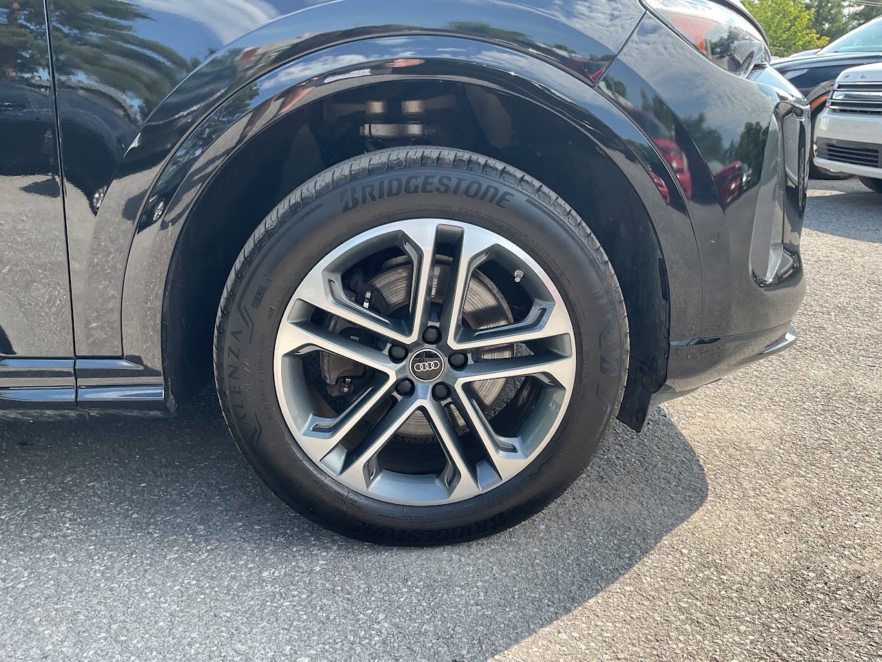 2025 Audi Q5 — photo 12 of 34