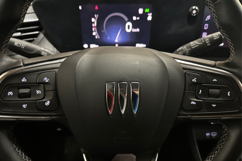 2025 Buick Encore Gx — photo 13 of 33