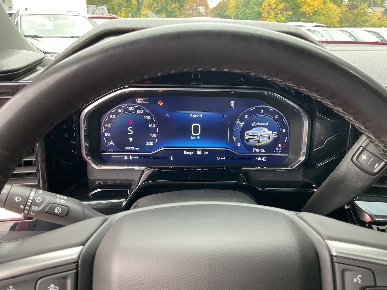 2025 Chevrolet Silverado 1500 — photo 27 of 34