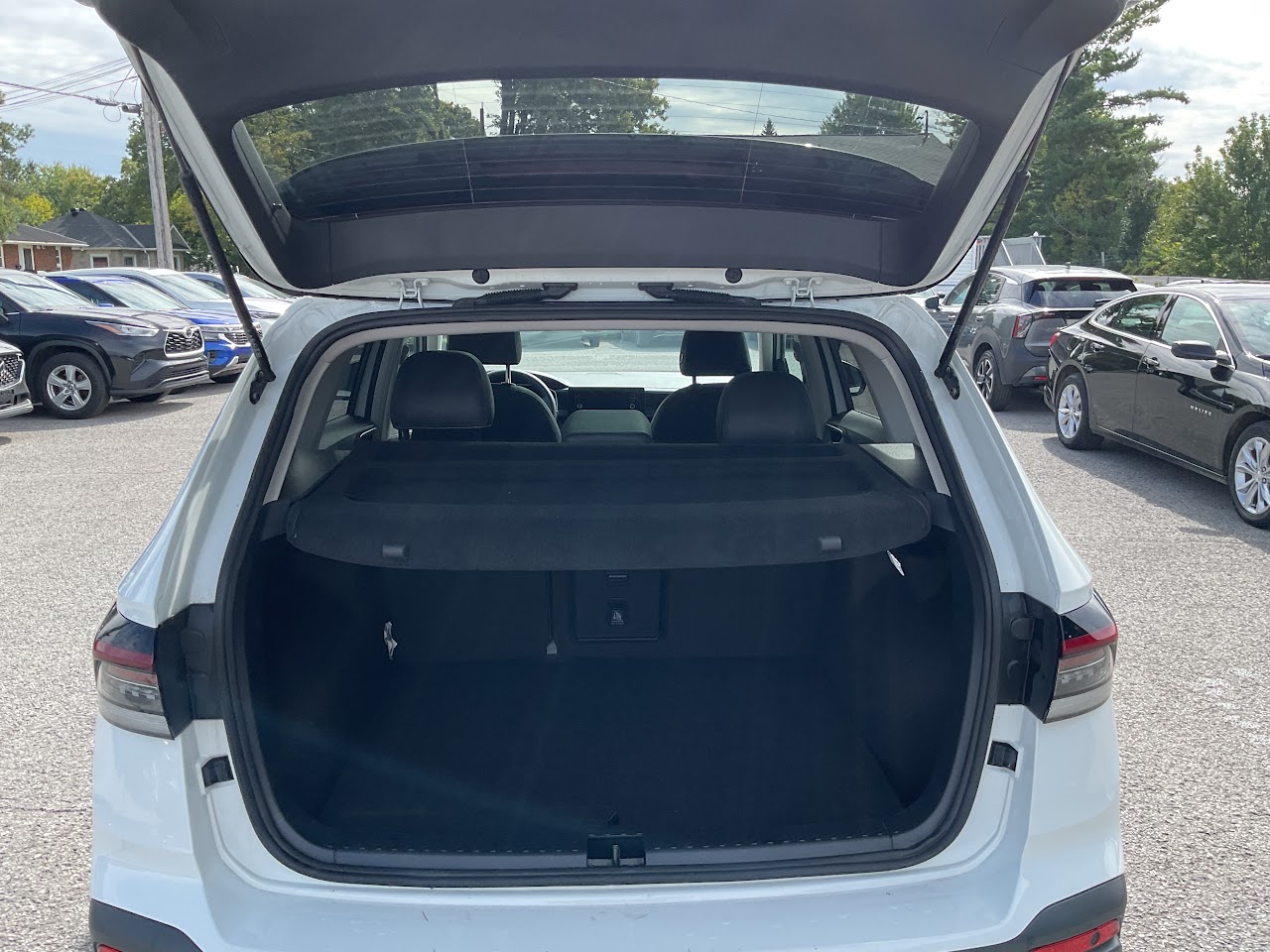 2026 Volkswagen Taos — photo 34 of 34