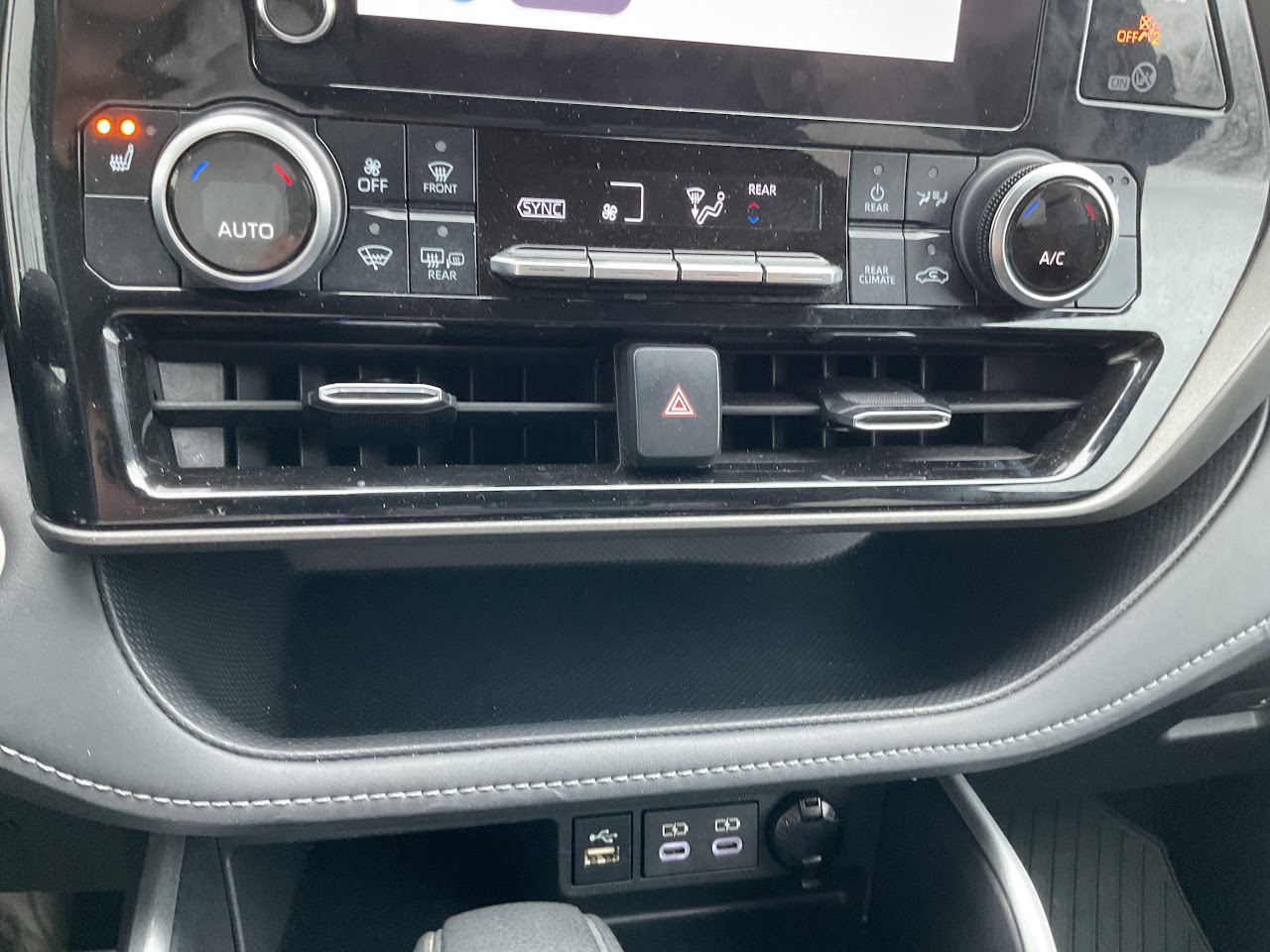 2024 Toyota Highlander — photo 14 de 22