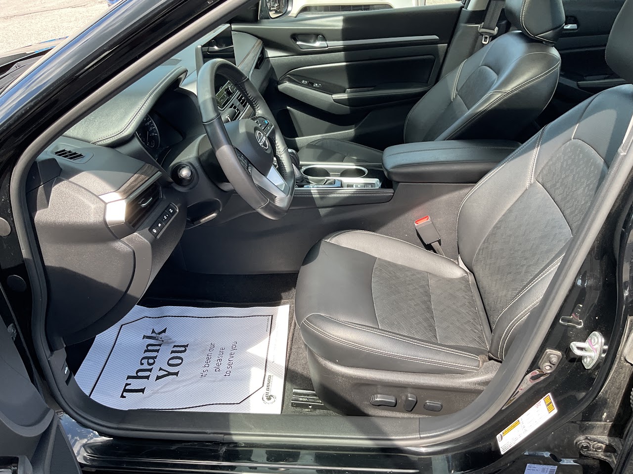 2025 Nissan Altima — photo 21 de 34