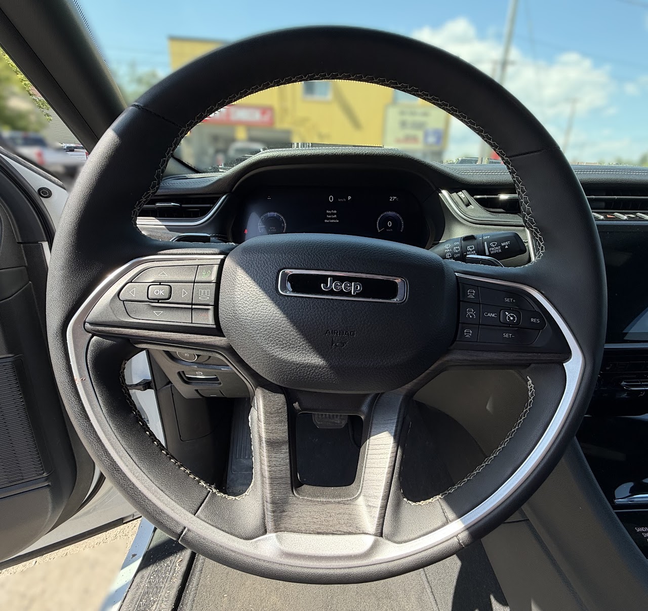 2024 Jeep Grand Cherokee — photo 13 de 67