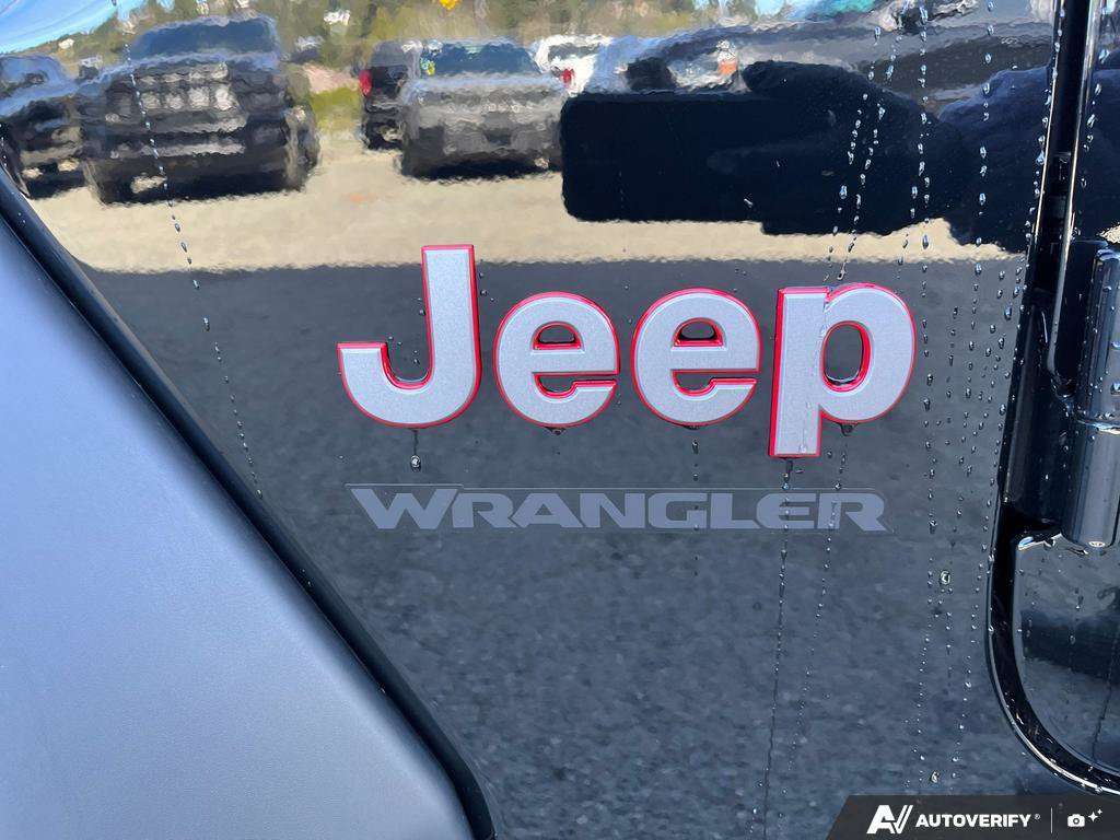 2026 Jeep Wrangler — photo 9 of 25