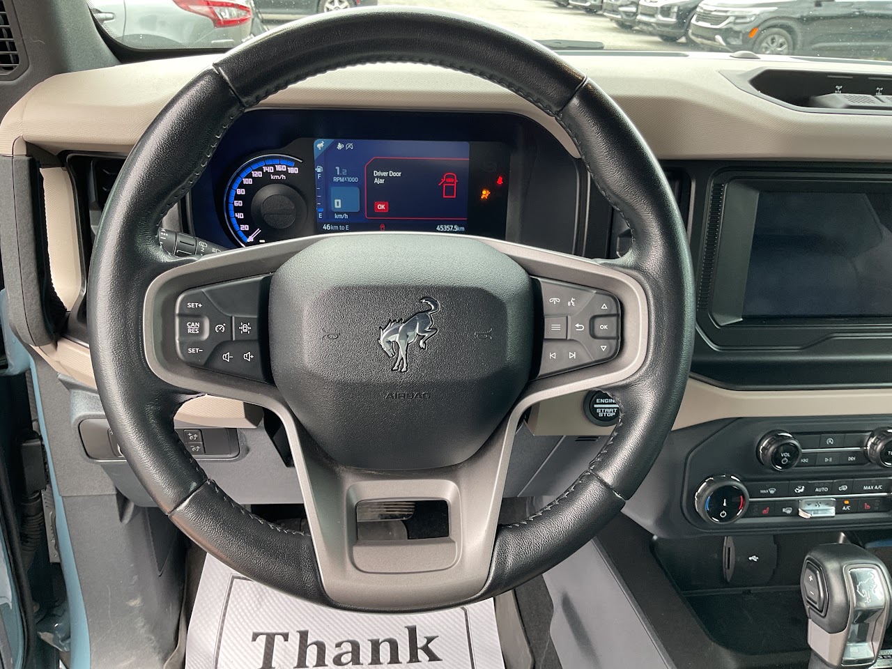 2022 Ford Bronco — photo 23 of 33