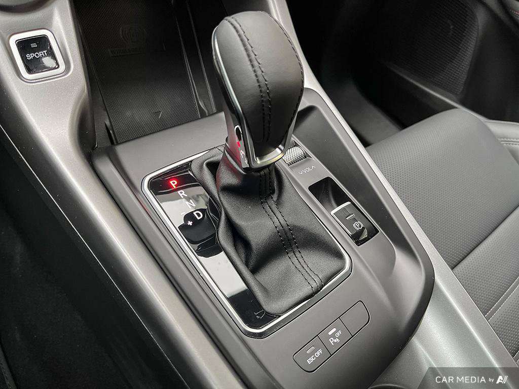 2024 Dodge Hornet — photo 18 of 25
