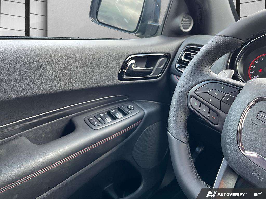 2025 Dodge Durango — photo 17 de 25