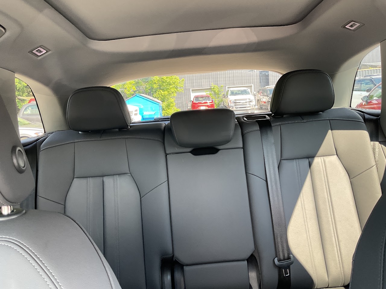 2025 Audi Q5 — photo 25 of 34