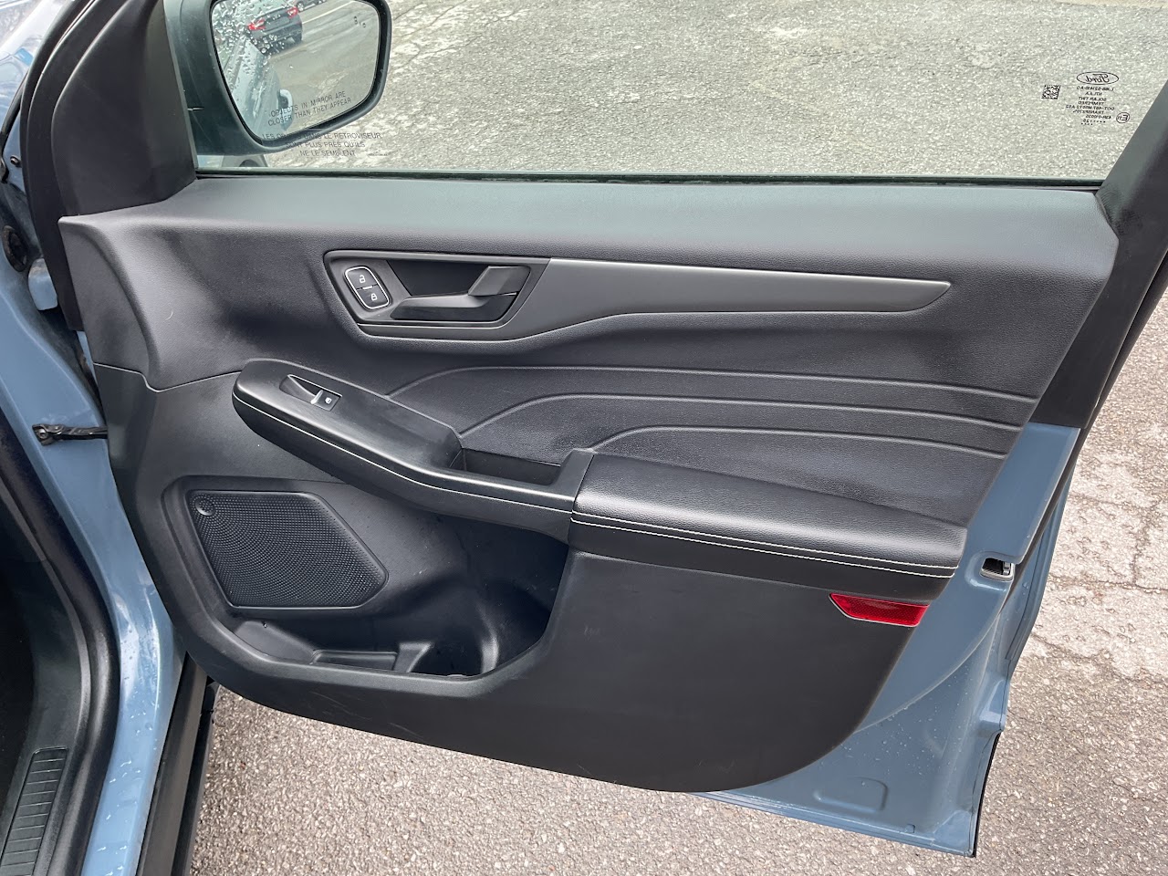2025 Ford Escape — photo 31 of 35