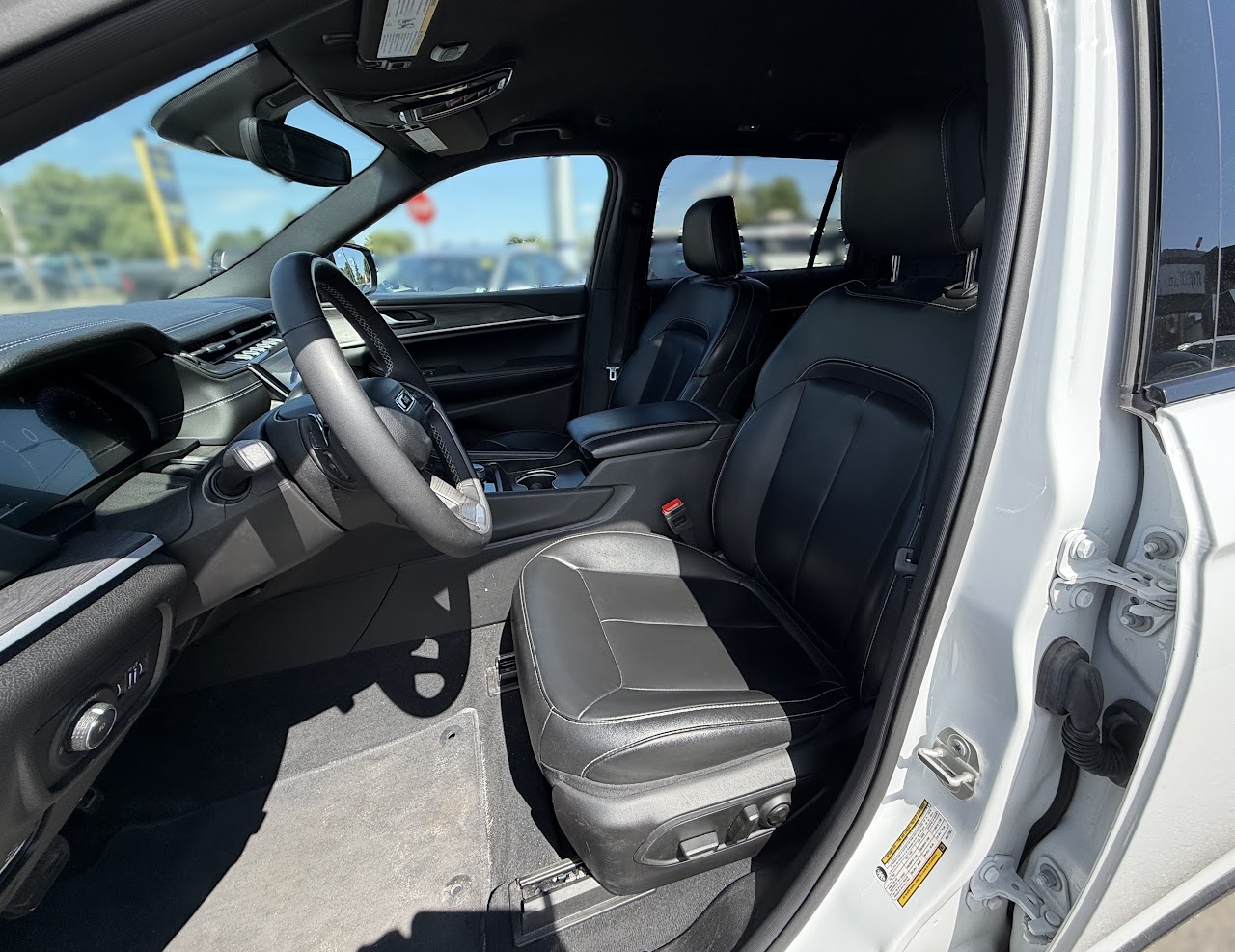 2024 Jeep Grand Cherokee — photo 37 de 67