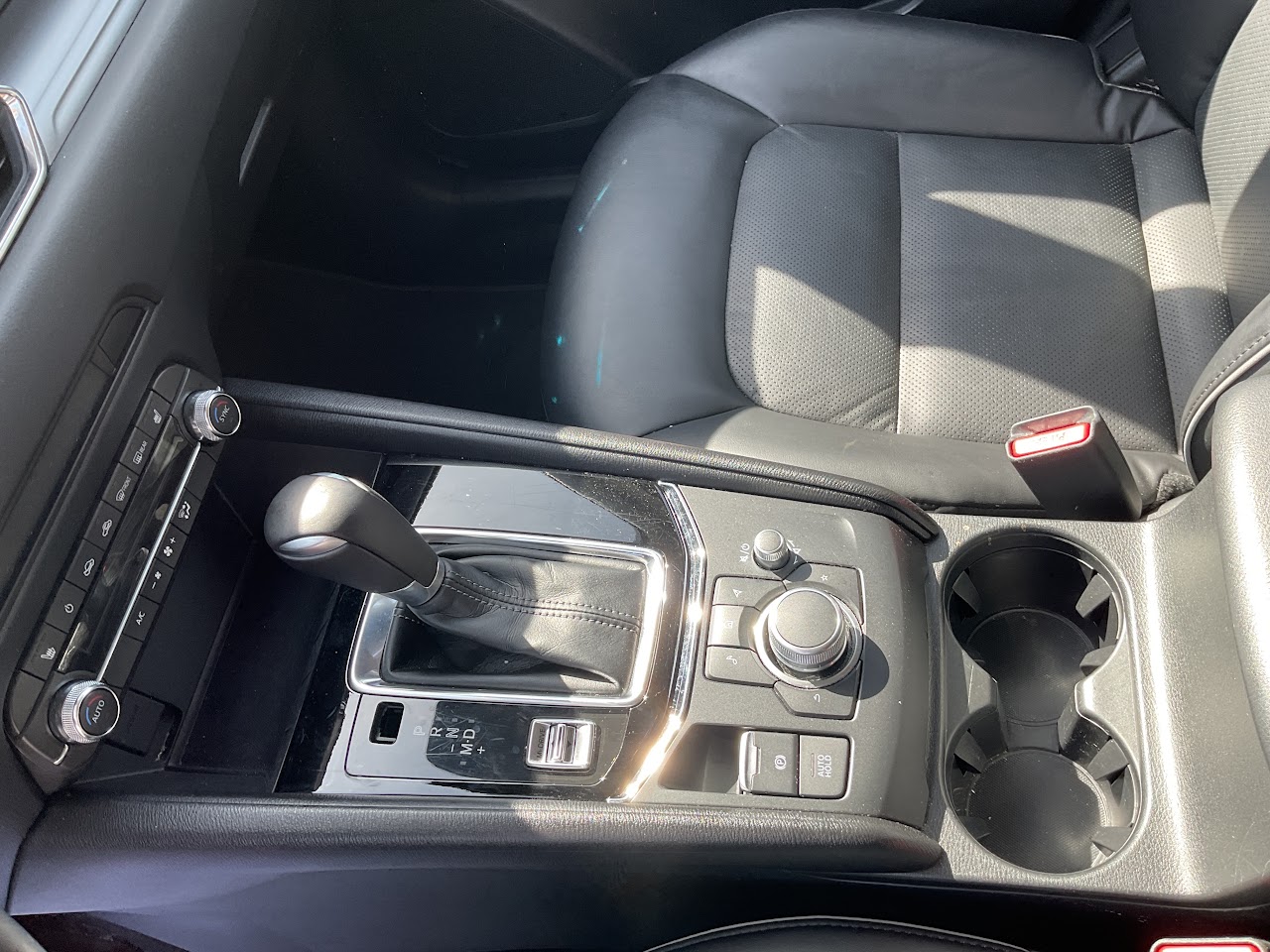2025 Mazda CX-5 — photo 19 of 34