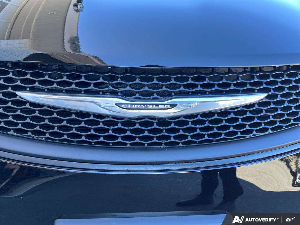 2027 Chrysler Grand Caravan — photo 9 de 25