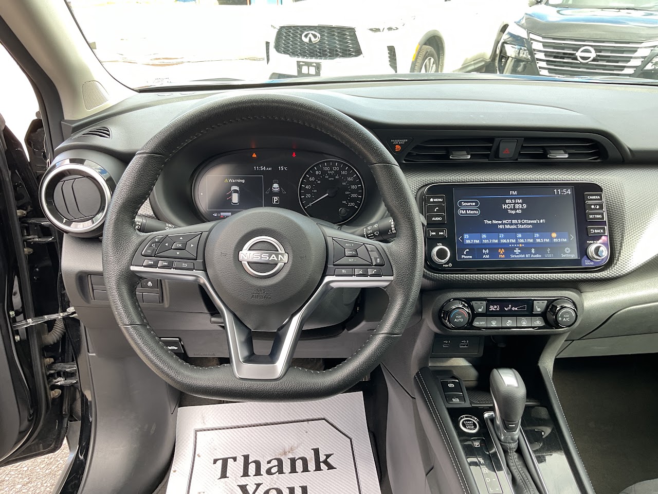 2025 Nissan Kicks Play — photo 31 of 34