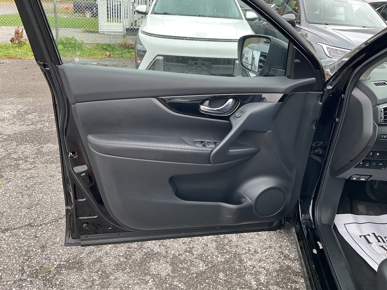 2023 Nissan Qashqai — photo 31 of 33