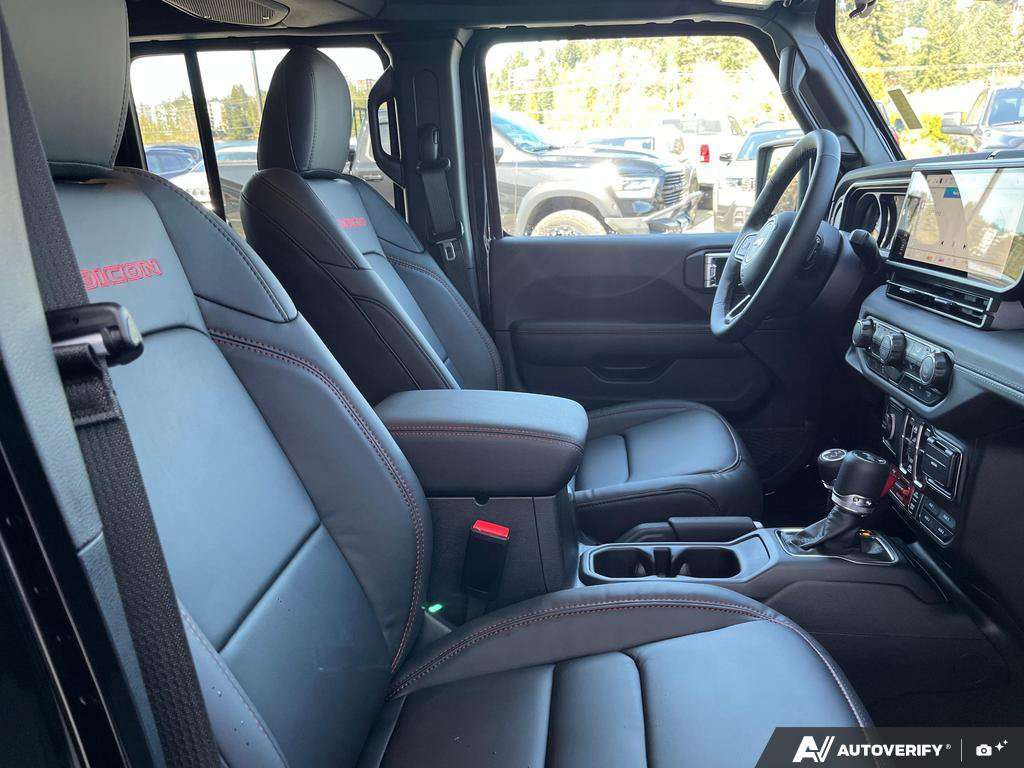 2026 Jeep Wrangler — photo 22 of 25