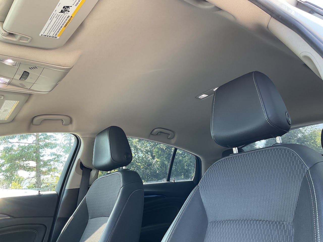 2019 Buick Regal — photo 32 of 34